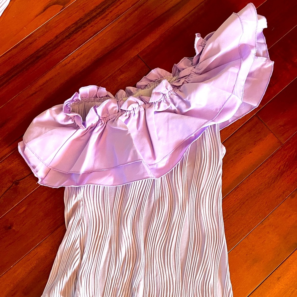 Ruffle one shoulder orchid tank top. Never worn size small.